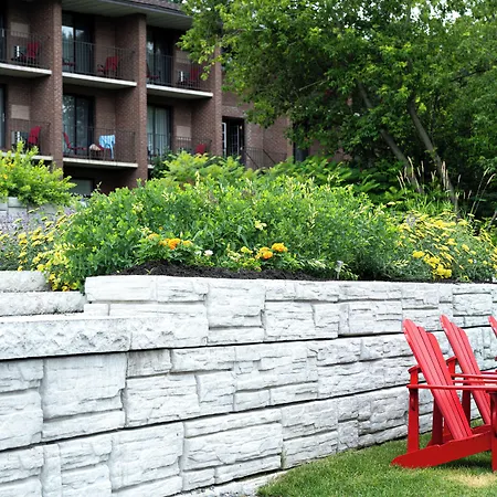 Ramada By Wyndham Ottawa On The Rideau-3