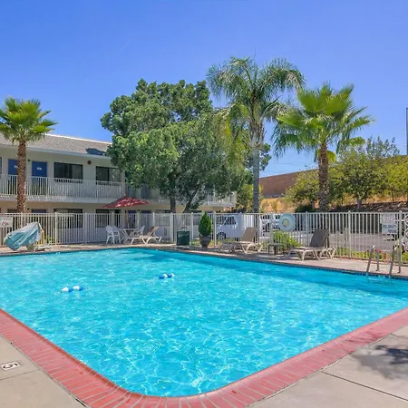 Vagabond Inn Sylmar-2