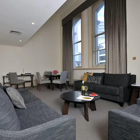 Grand Hotel Melbourne-3