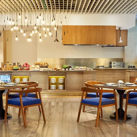 Courtyard By Marriott Bandung Dago-3