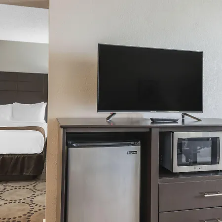 Quality Inn & Suites Kissimmee Near Main Gate-3