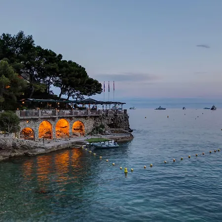 Monte-Carlo Beach-3