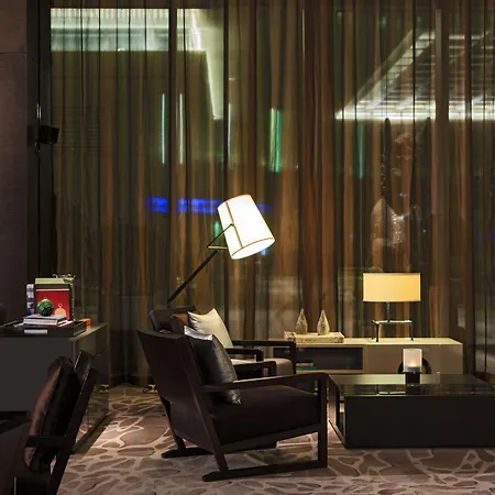 Renaissance Beijing Wangfujing Hotel-3
