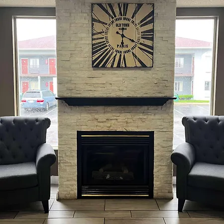 Super 8 By Wyndham Indianapolis/Ne/Castleton Area-2