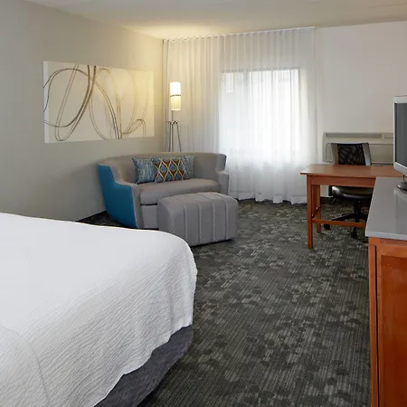 Courtyard By Marriott Bloomington Mall Of America-2