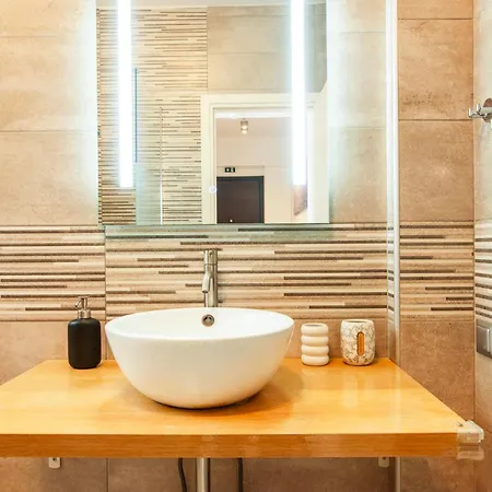 Acropolis View Top & Private-Modern Residence 150M To Metropolitan Metro Hub-2