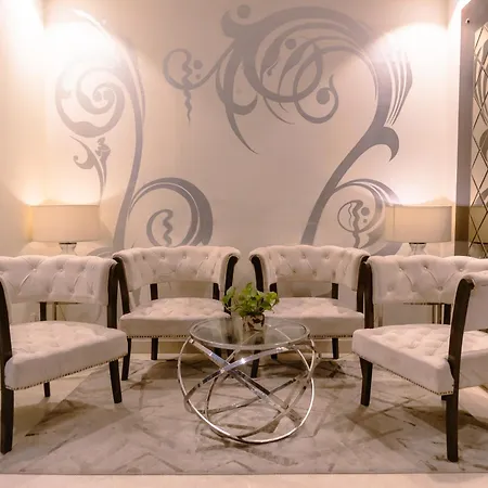 Udman Hotel Chhattarpur-3