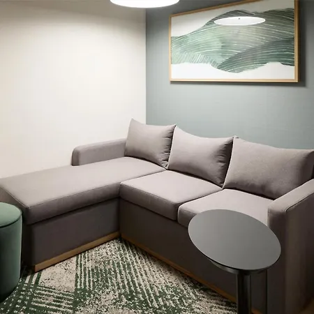 Hyatt Place Montreal Airport-3