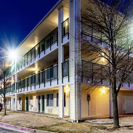 Hometowne Studios By Red Roof Colorado Springs - Airport-2