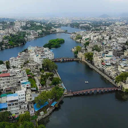 Footprint By The Lake - 10 Meter From Lake Pichola-2