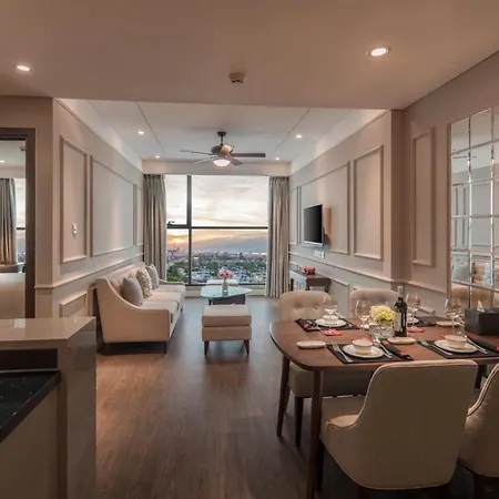 Ocean View Luxury Apartment Da Nang-3