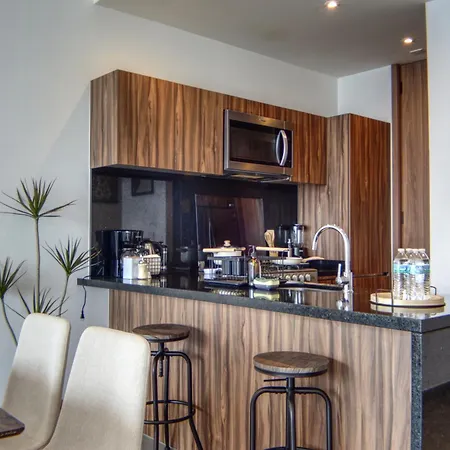 Luxurious 2Br Apartment With Jacuzzi And Awesome Views-3