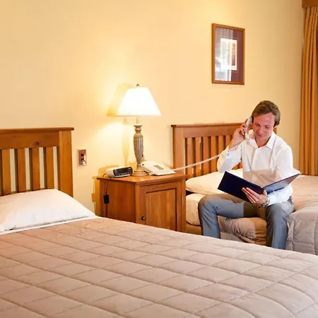 Brentwood Hotel-3