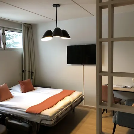 Pilot Express Airport Hotel-3