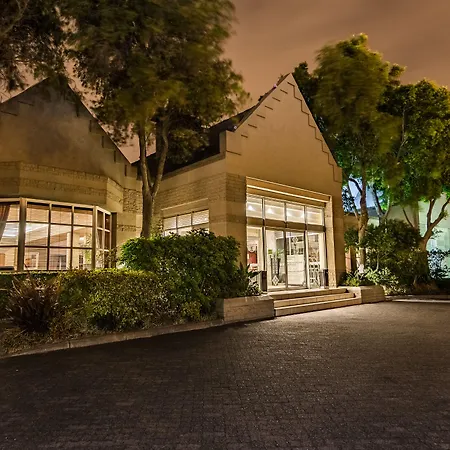 City Lodge Hotel Pinelands-3