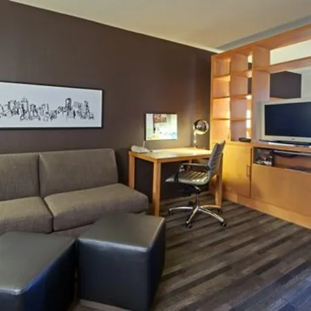 Hyatt House Houston Galleria-2