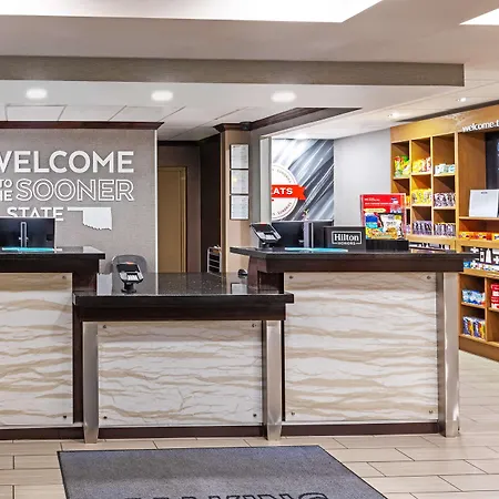 Hampton Inn & Suites Tulsa-Woodland Hills-3