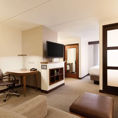 Hyatt Place Orlando Airport-2