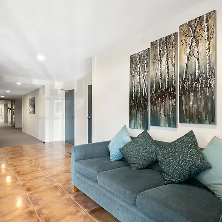 Aristotles North Shore-3