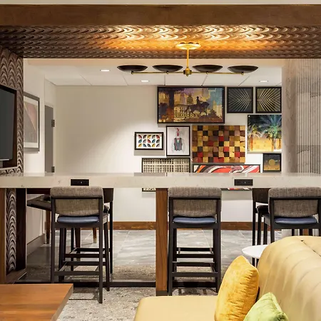Hampton Inn Columbia-Downtown Historic District-3