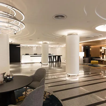 Holiday Inn Bangkok By Ihg-3