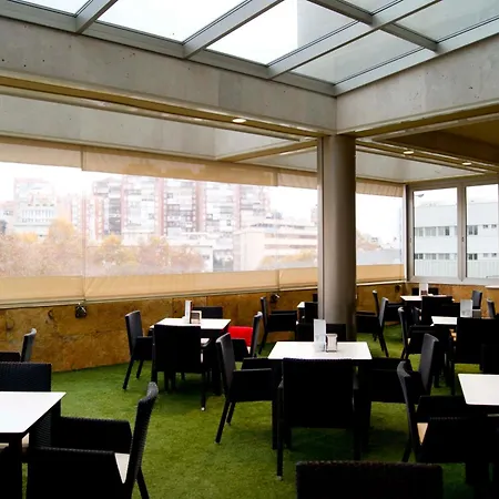 Hotel Villamadrid-2
