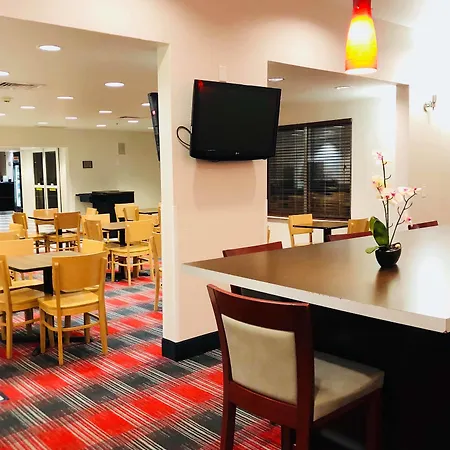Country Inn & Suites By Radisson, Dfw Airport South, Tx-2