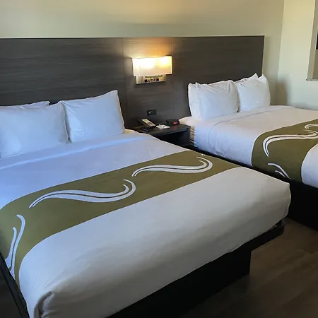 Quality Suites Tulsa I-44-3