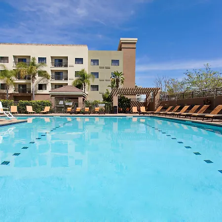Courtyard By Marriott San Diego Central-3