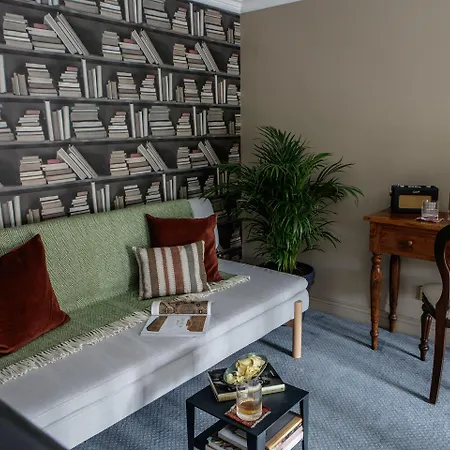 Pembroke Townhouse-2