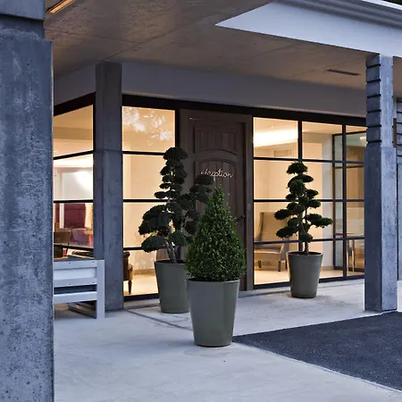 Best Western Plus Le Lavarin Avignon-3