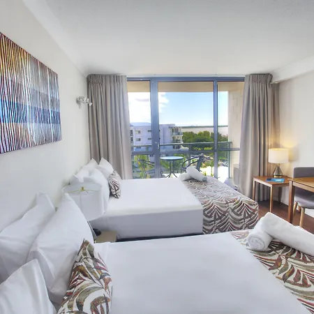 Cairns Plaza Hotel-3