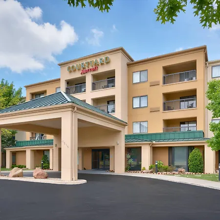 Courtyard By Marriott Oklahoma City Northwest-2