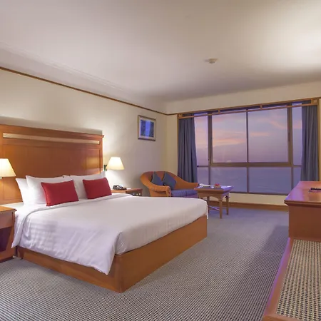 Cholchan Pattaya Beach Resort - Sha Extra Plus-3