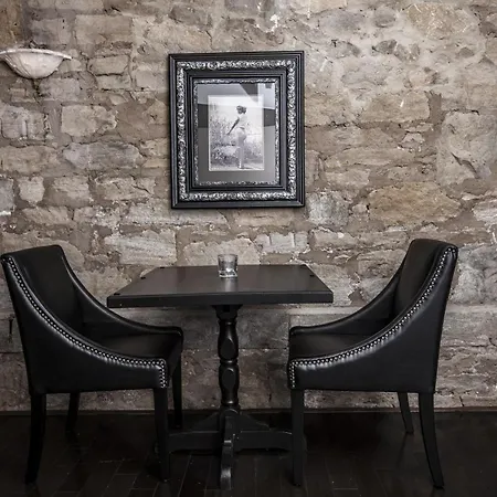 Old Stone Inn Boutique Hotel-2