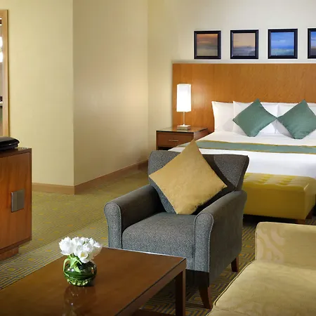 Courtyard By Marriott Kuwait City-3