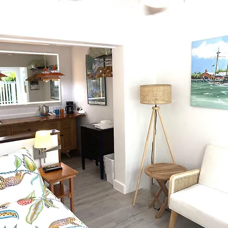 Alexander Palms Court - No Hidden Resort Fees!-2