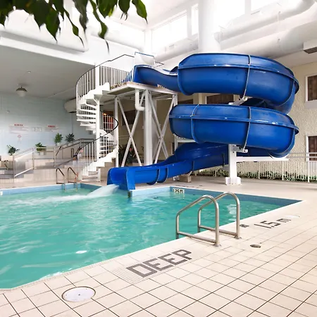 Viscount Gort Hotel, Banquet & Conference Centre-2