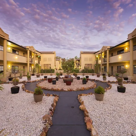 Best Western Plus Canberra Central Apartments Official-3