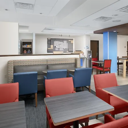 Holiday Inn Express San Antonio North Riverwalk Area By Ihg-3