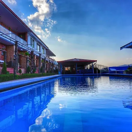 Khushi Khushi Hotel-3