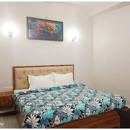 Hotel !! Anand - Palace Near Banaras Railway Station - Offers Budget Rooms With Wi-Fi Facility - A Comfort Stay Guest House In Varanasi-2