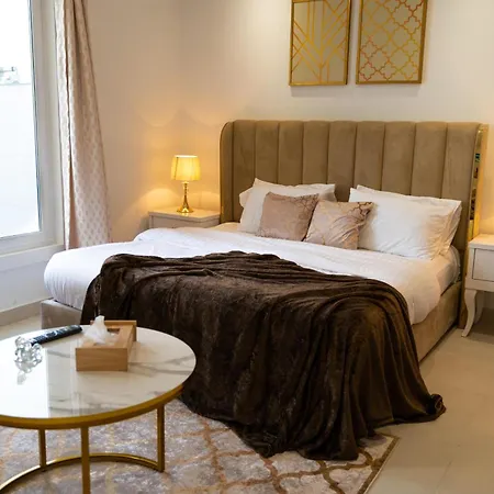 Penta Square Signature Apartments Dha Phase 5 Lahore-3