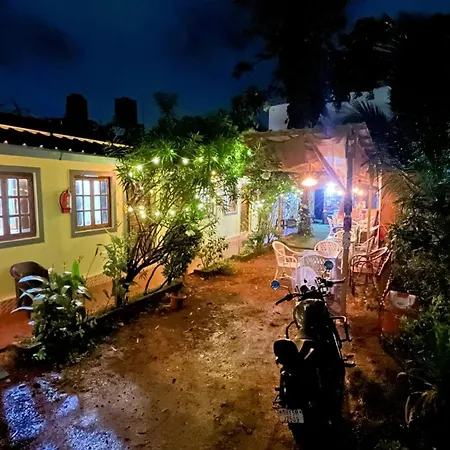 Mogambo Hostel And Stays-2