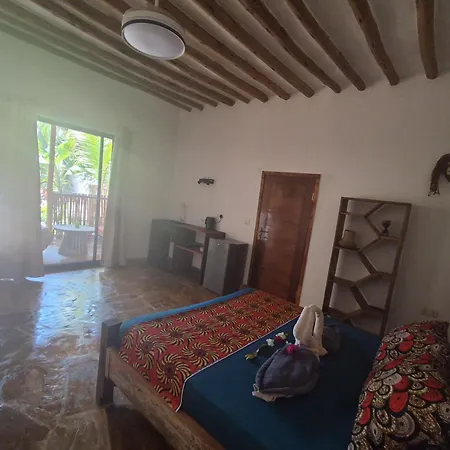 Zanzi-Barbar-Home-3