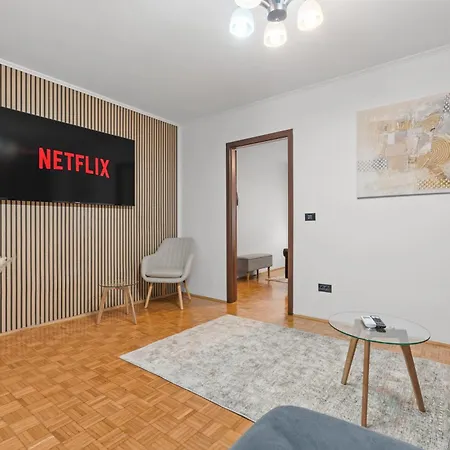 Quiet 1-Bedroom Apartment With Balcony Near Universitate-3
