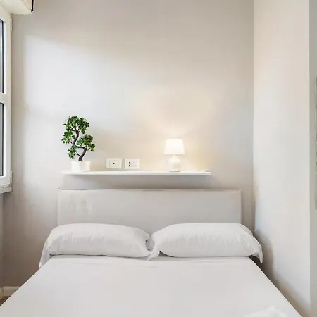 Modern Home Milano With Wi-Fi & Ac 15 Min To Duomo-3