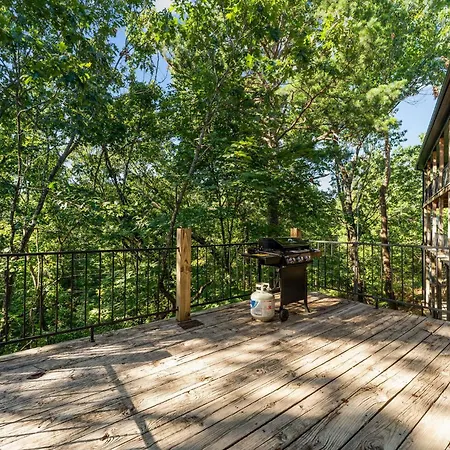 Compton Ridge Lodge-3