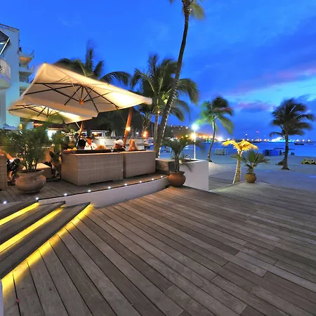 Holland House Beach Hotel-3