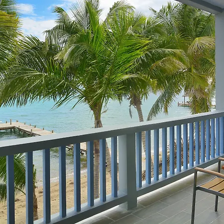 Parrot Cove Lodge-2